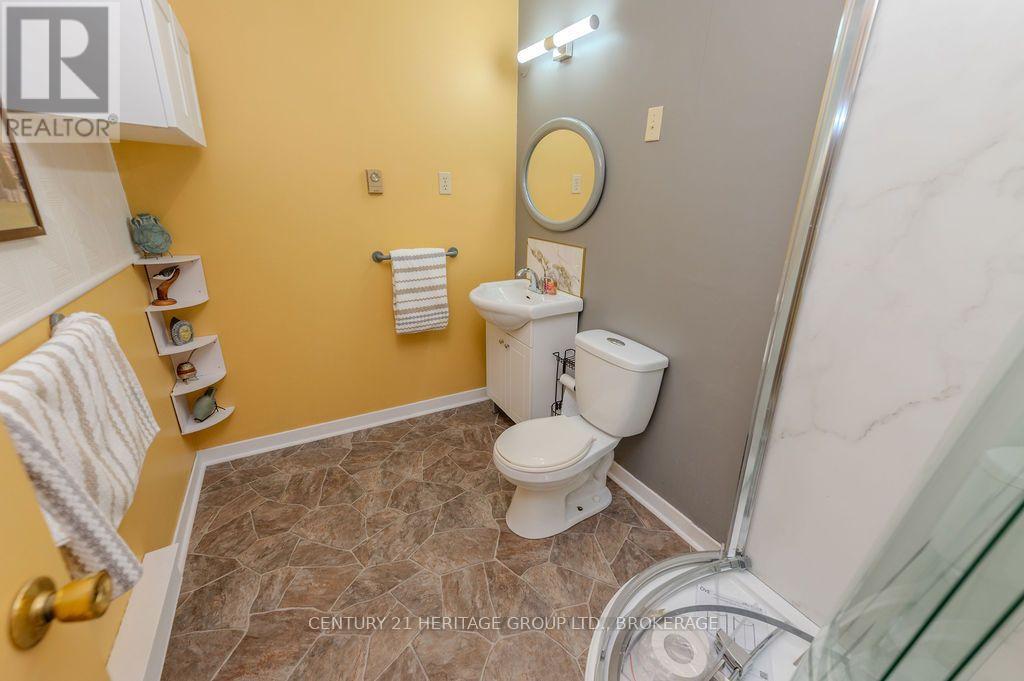 2238 LITTLE LONG LAKE ROAD - Image 19
