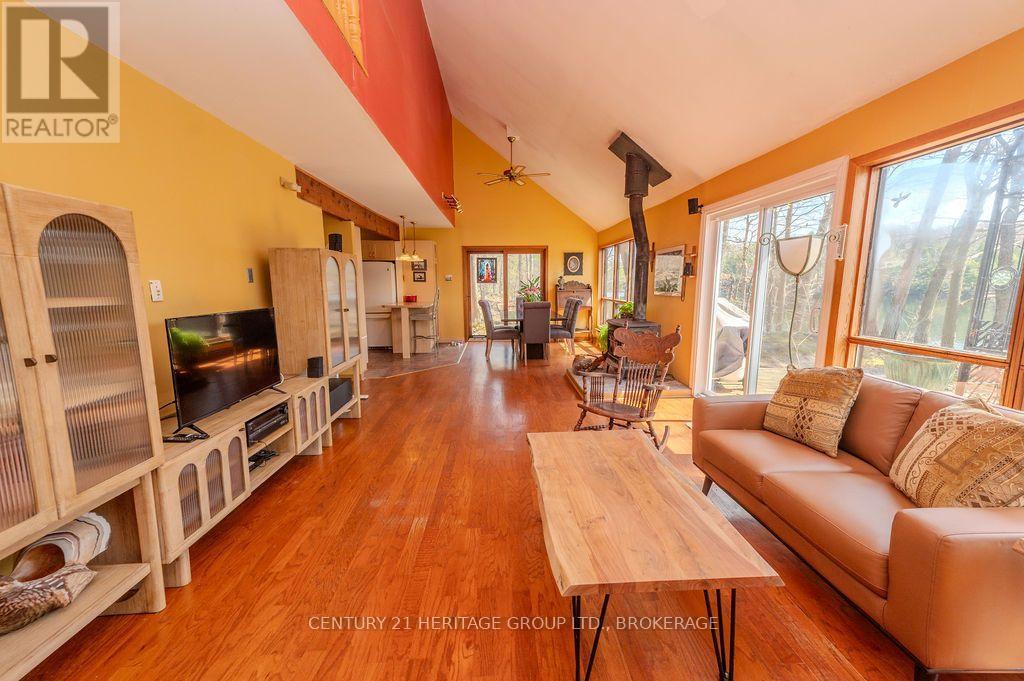 2238 LITTLE LONG LAKE ROAD - Image 13