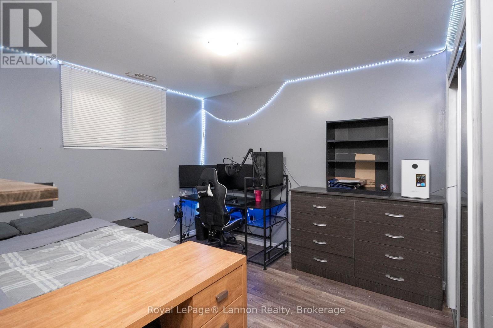 733 WOODCREST ROAD - 37