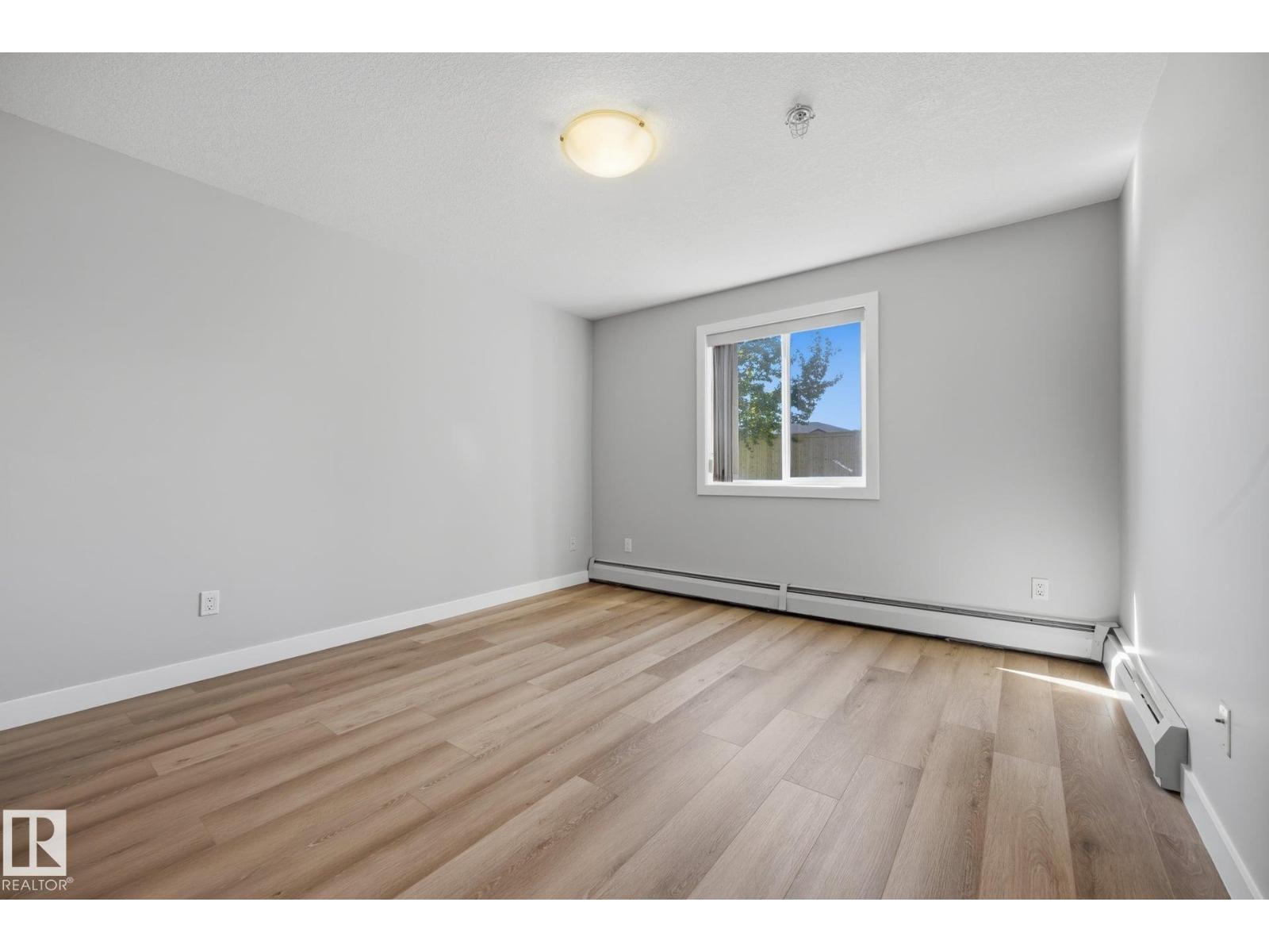 #122 240 SPRUCE RIDGE RD - 16