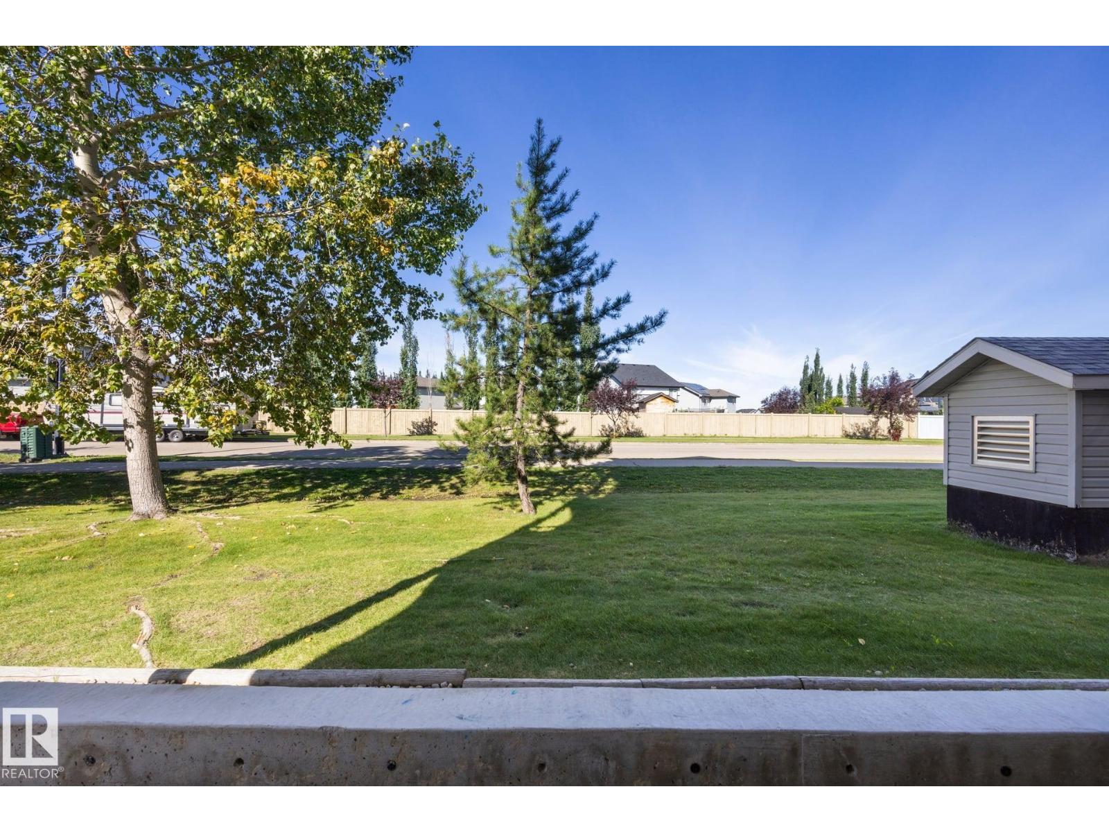 #122 240 SPRUCE RIDGE RD - 22