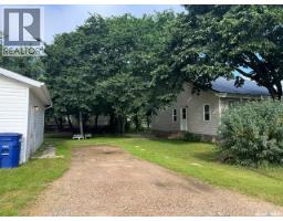 501 4th Street W, Meadow Lake, SK S9X1B9 Photo 25