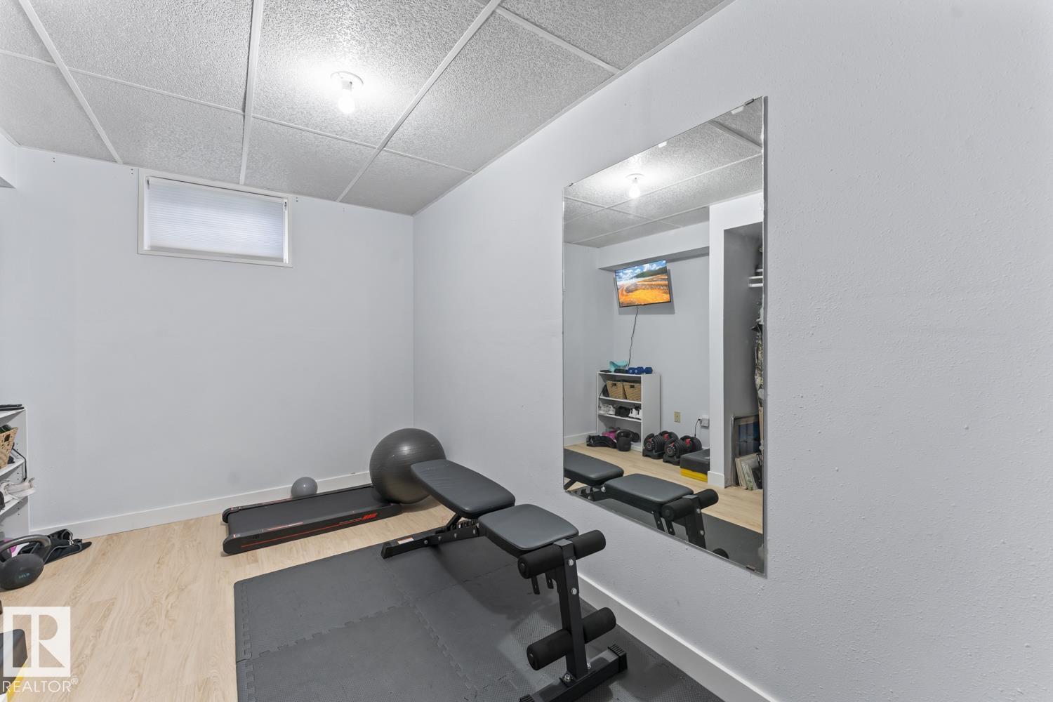 215 18 ST - 28