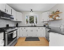 215 18 St, Cold Lake, AB T9M1B6 Photo 12