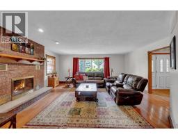 Sunroom - 138 Elizabeth Street, Chatham, ON N7L2Y4 Photo 10