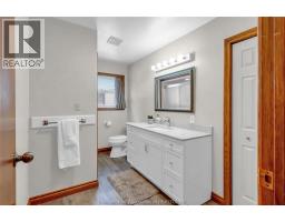138 Elizabeth Street, Chatham, ON N7L2Y4 Photo 27