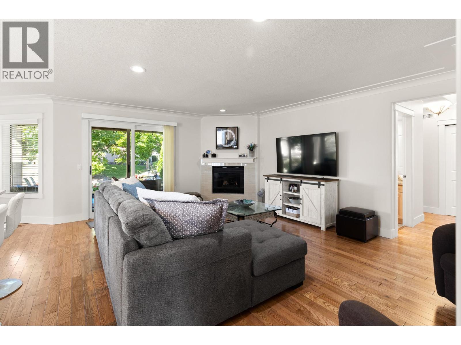 #32 595 Yates Road - Image 12