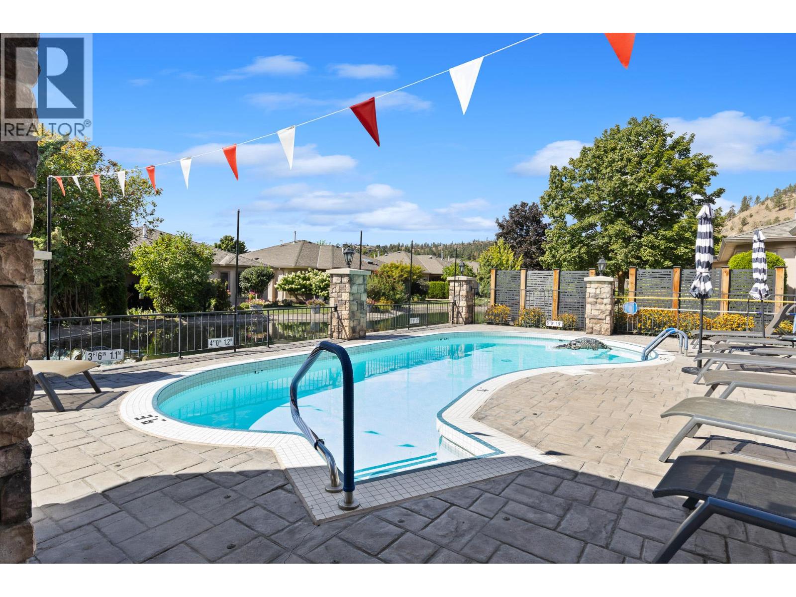 #32 595 Yates Road - 42