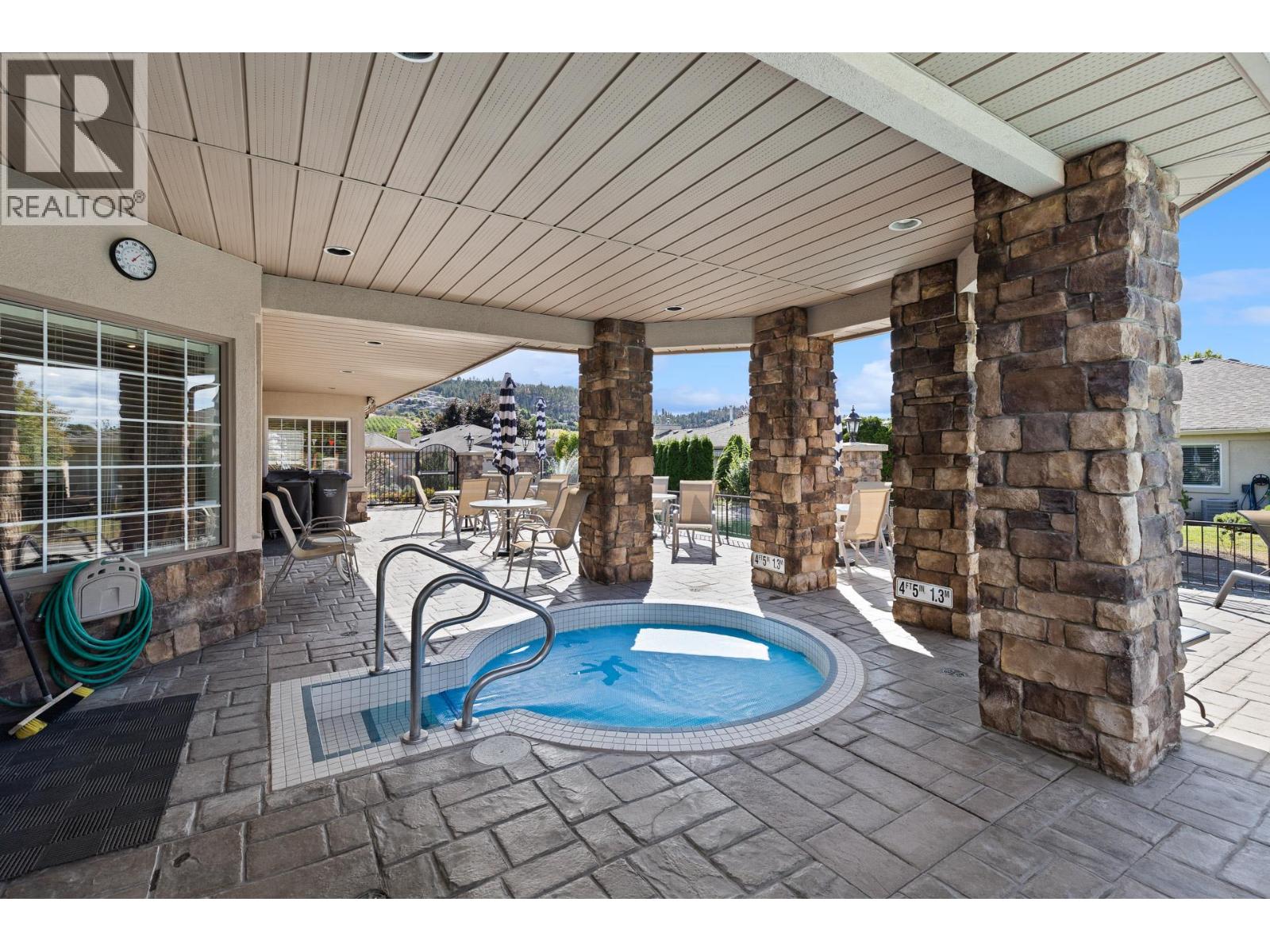 #32 595 Yates Road - 45