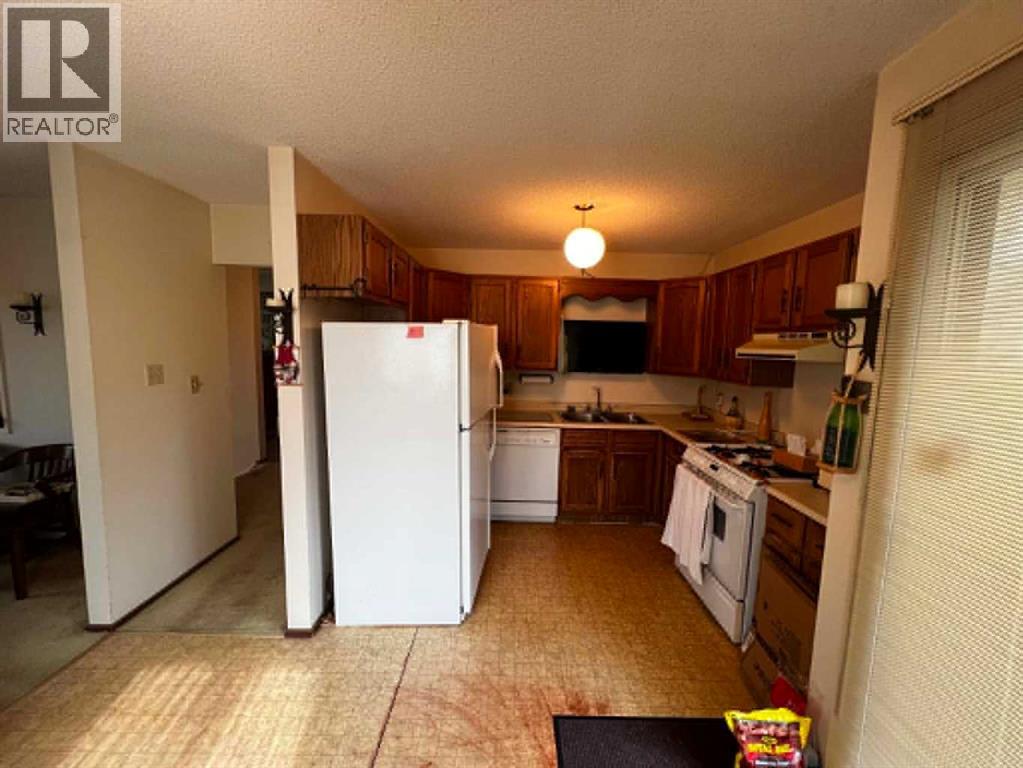 31 Goodall Ave, Red Deer, AB T4P 2R5