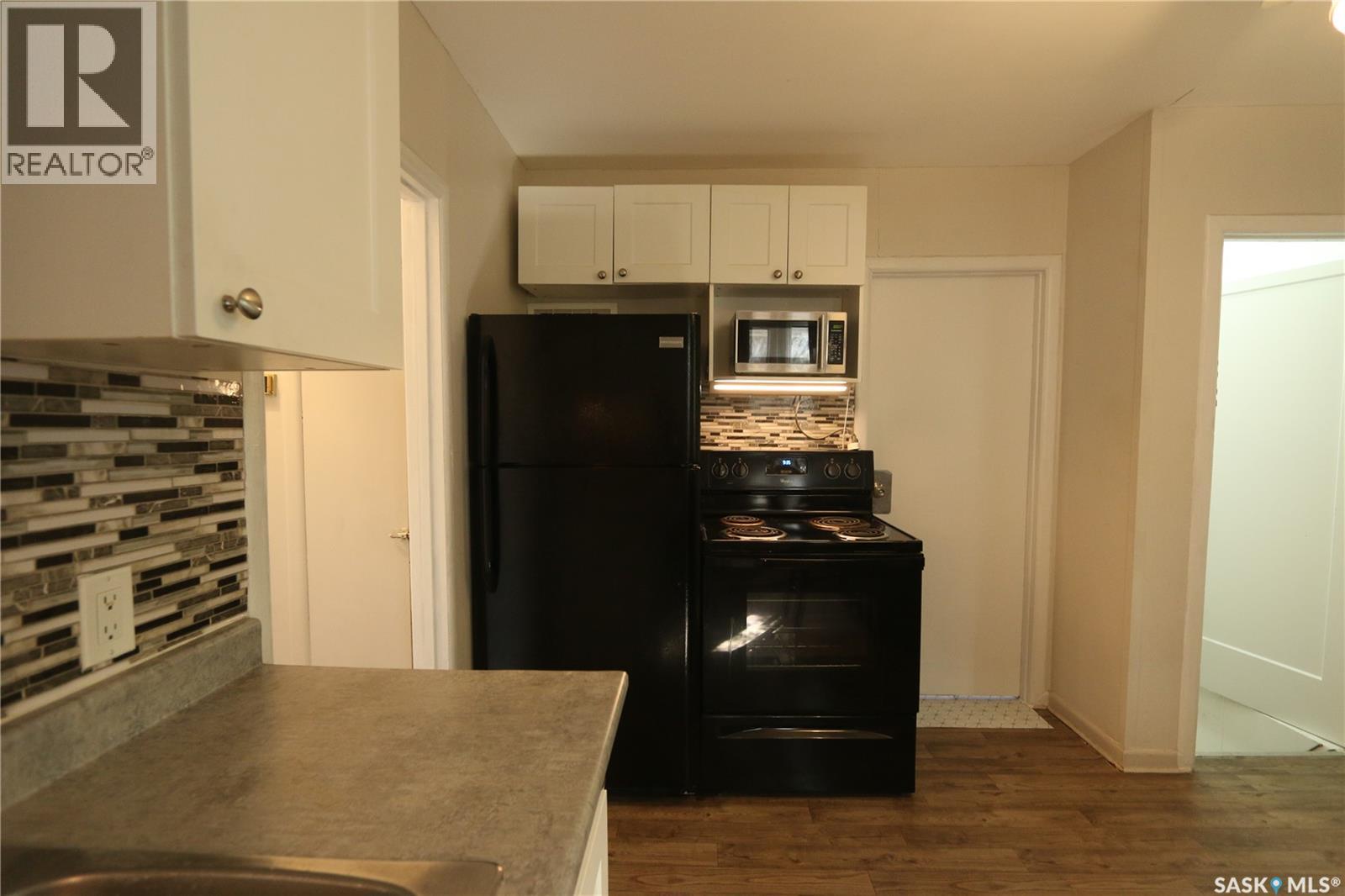 903 Robinson STREET - 13