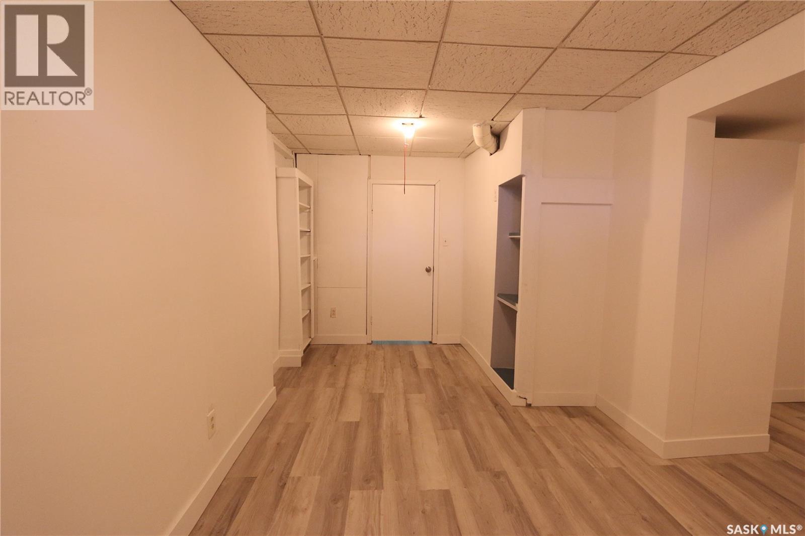 903 Robinson STREET - Image 35