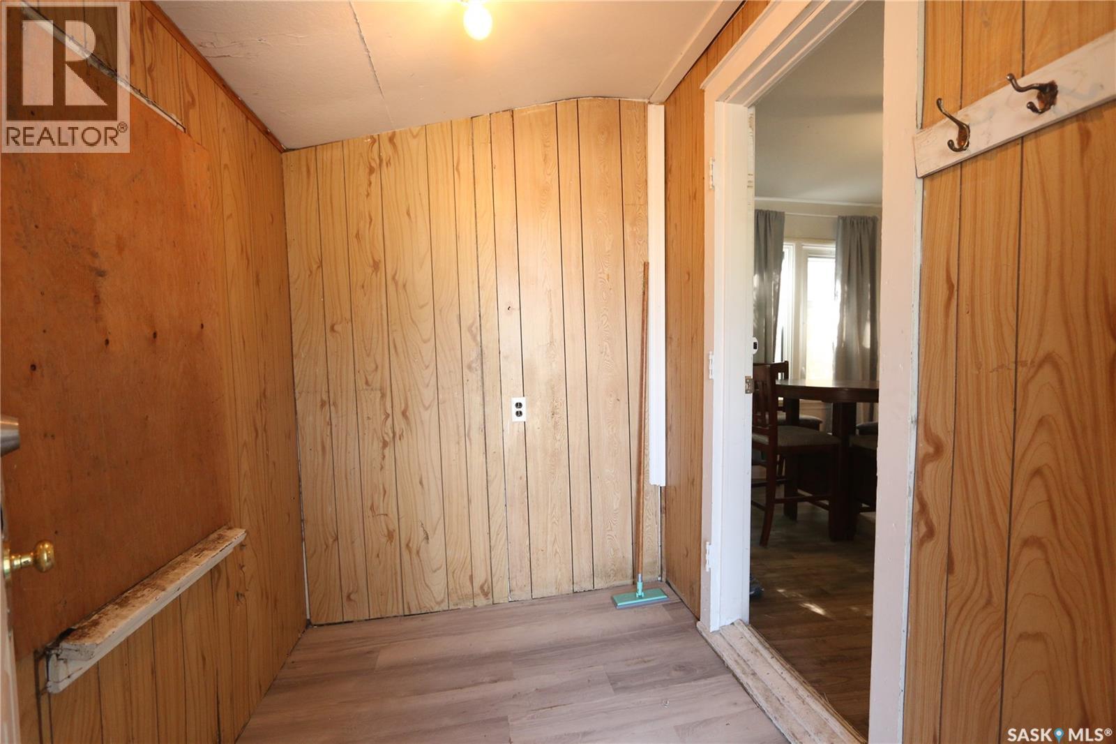 903 Robinson STREET - Image 36