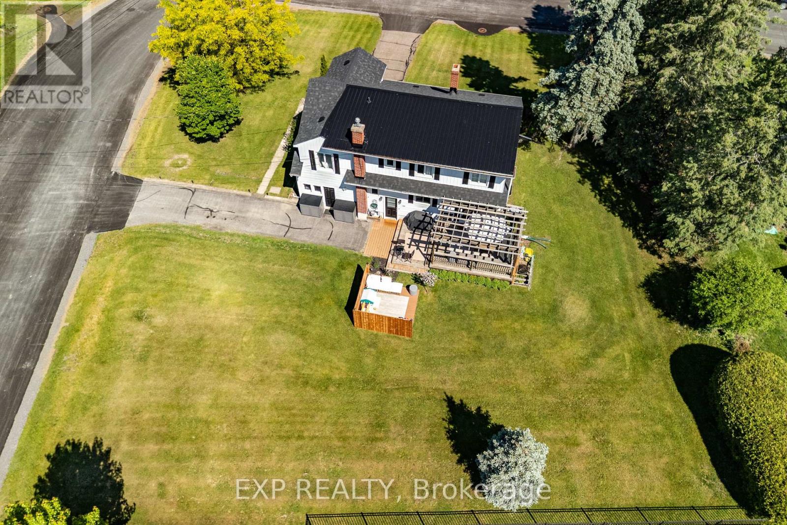 150 STEVENSON CRESCENT - Image 44