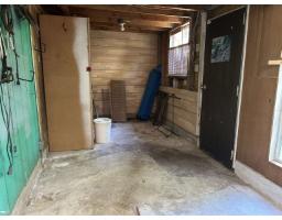 7048 140a Street, Surrey, BC V3W5L5 Photo 34