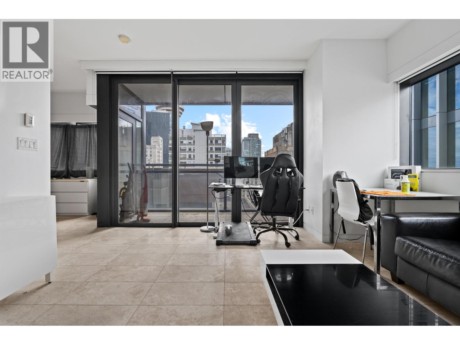 #1404 838 HASTINGS Street, Vancouver, British Columbia, V6C0A6, Vancouver, British Columbia — photo 4 of 5