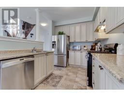 34 Grey Wing Avenue, Georgina, ON L4P0B8 Photo 12