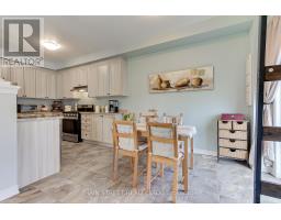 34 Grey Wing Avenue, Georgina, ON L4P0B8 Photo 15