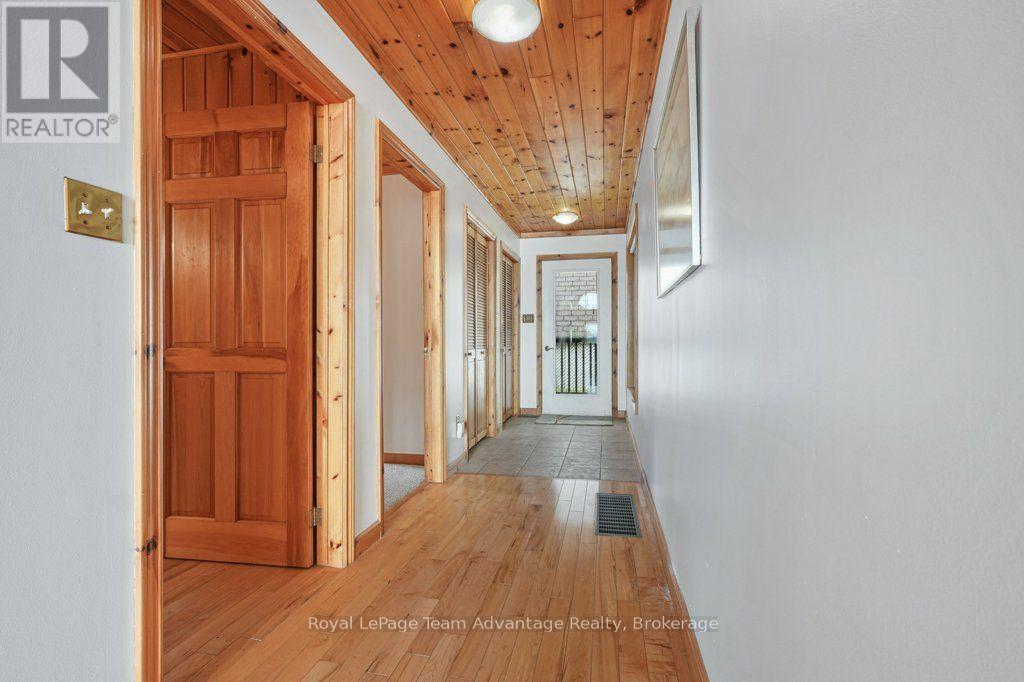 2 WEST WIND TRAIL - 18