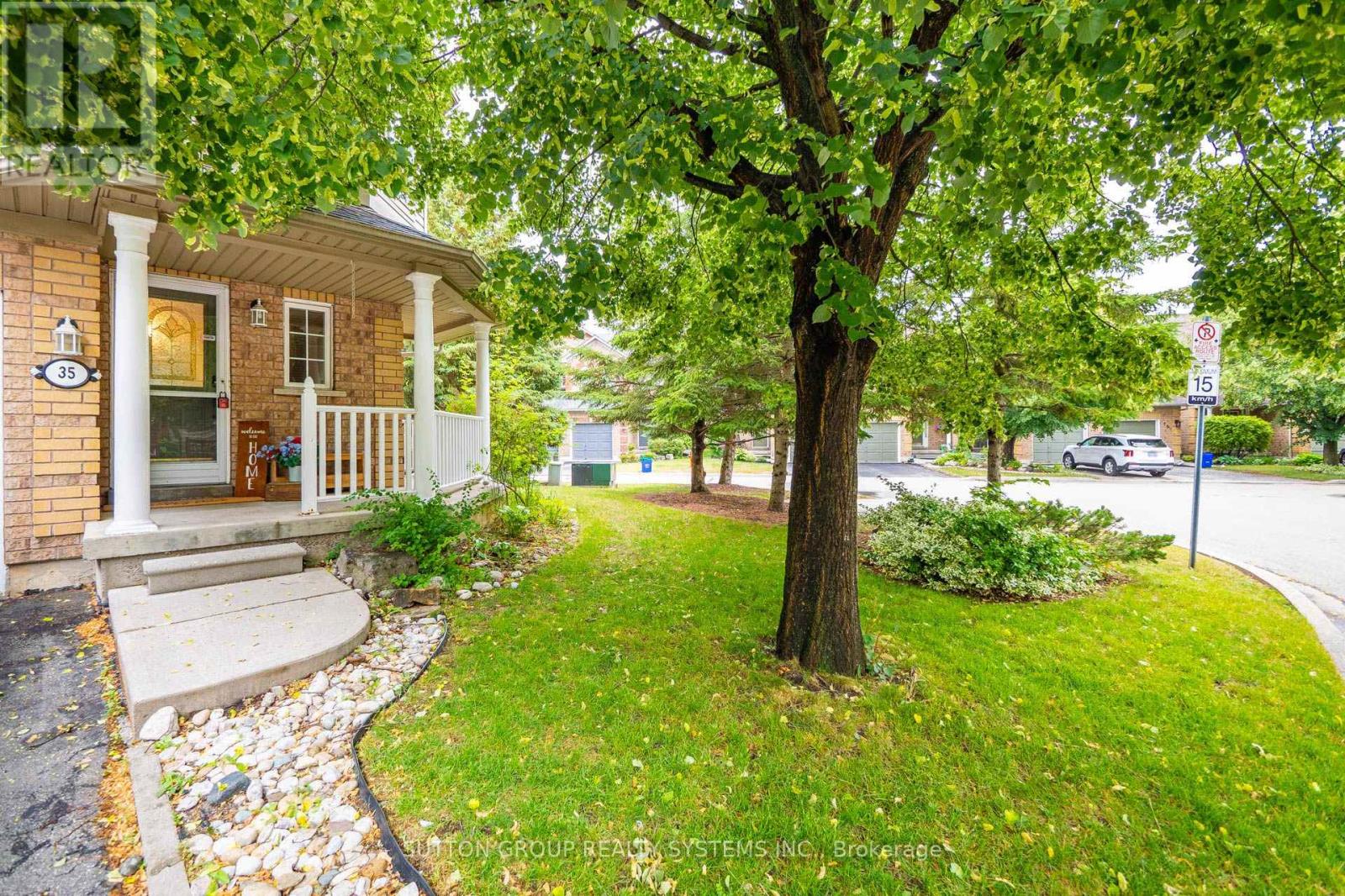 #35 2871 DARIEN ROAD - 1