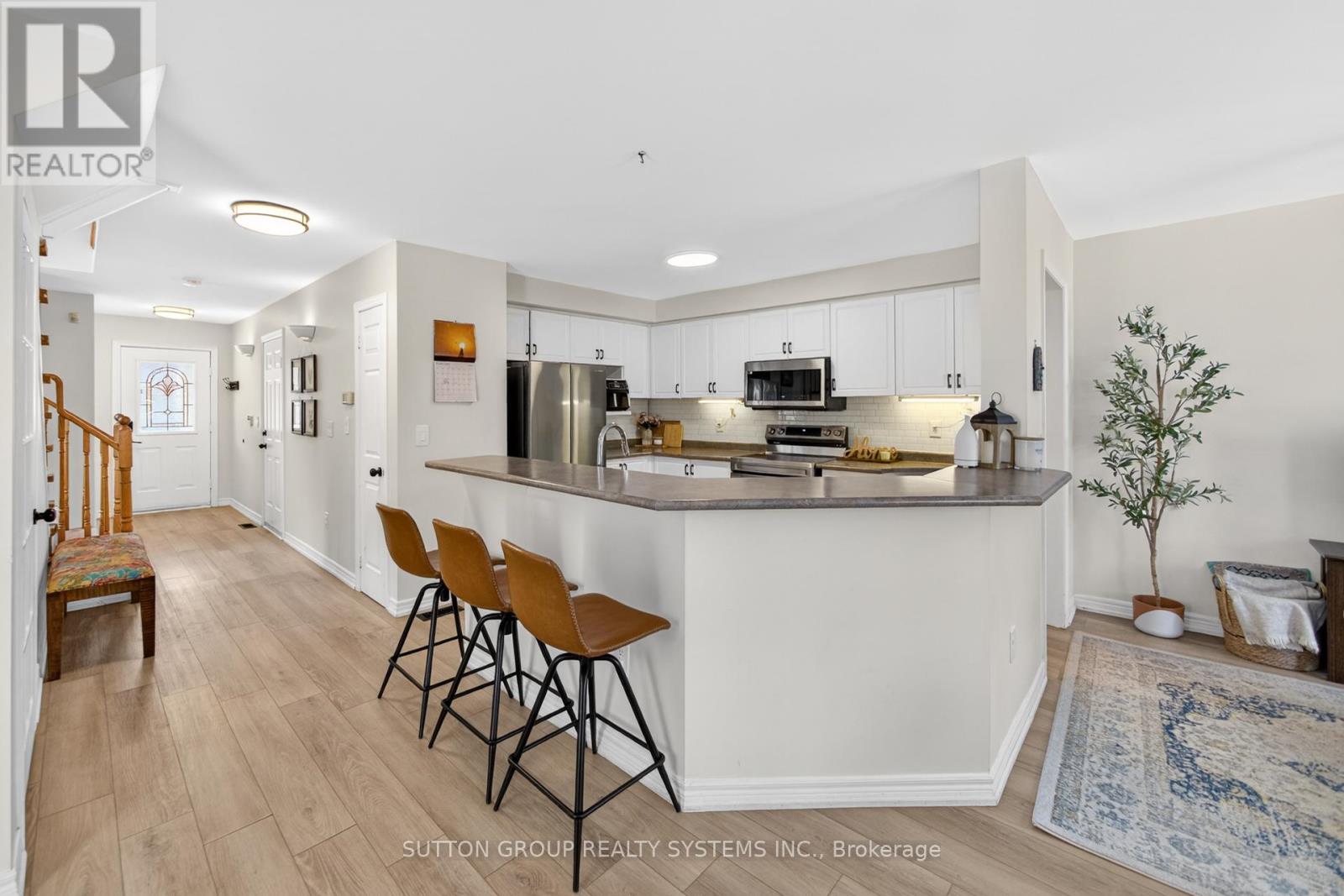 #35 2871 DARIEN ROAD - 22