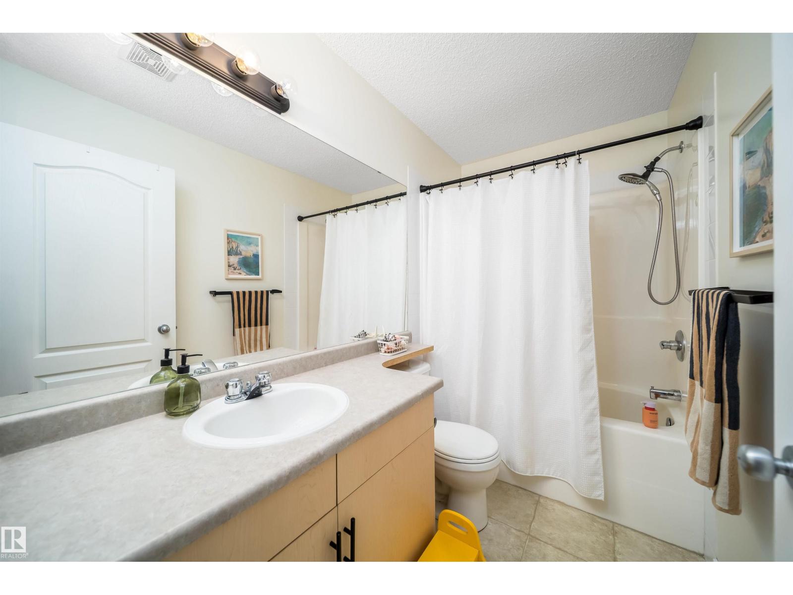 #29 200 ERIN RIDGE DR - 22