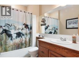 5pc Bathroom - 34126 Range Road 20, Rural Red Deer County, AB T0M0K0 Photo 16