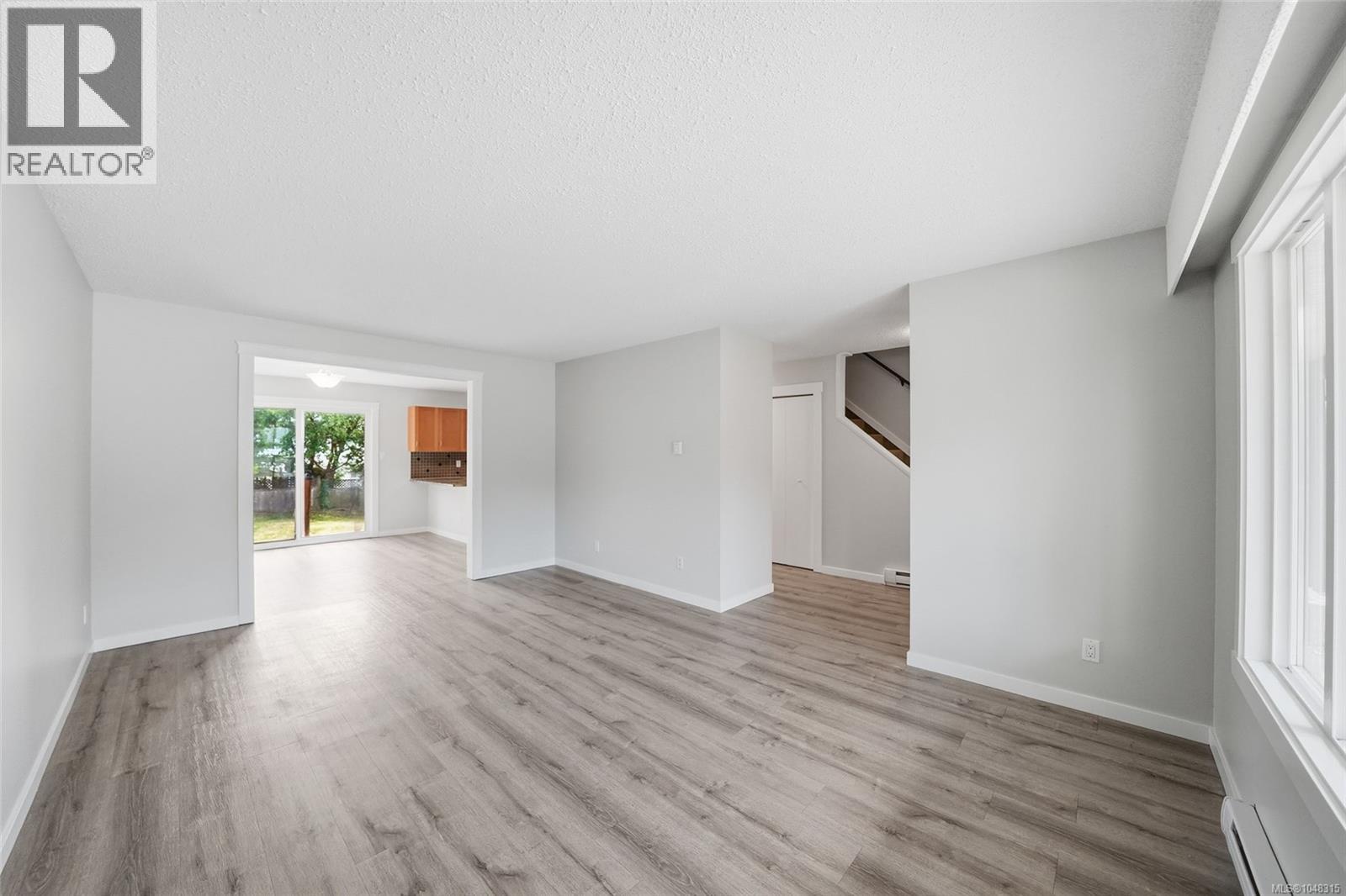 2457 Rosstown Rd, Nanaimo