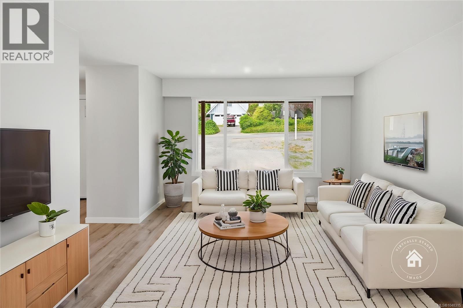 2457 Rosstown Rd, Nanaimo