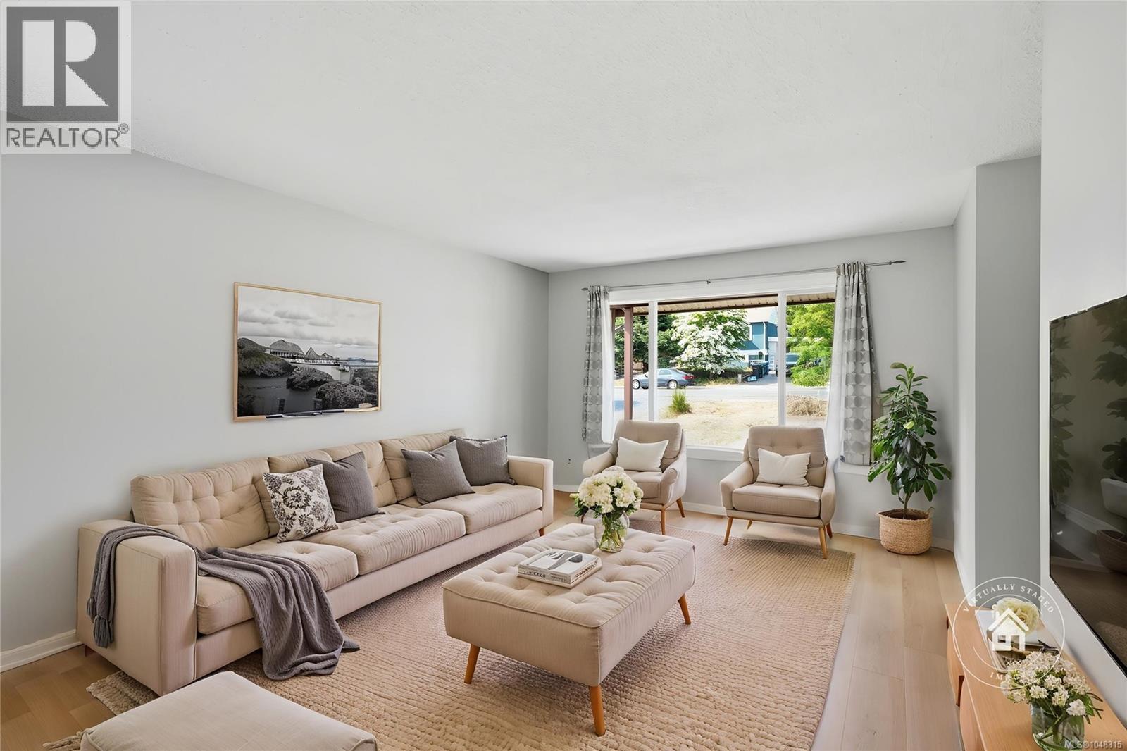 2457 Rosstown Rd, Nanaimo