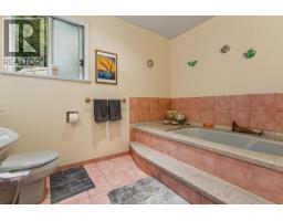 5607 Eagle Harbour Road, West Vancouver, BC V7W1P4 Photo 30