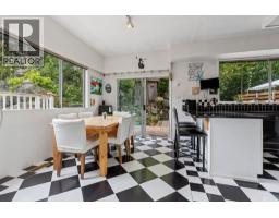5607 Eagle Harbour Road, West Vancouver, BC V7W1P4 Photo 11