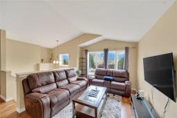 62 La Porte Drive, Winnipeg, MB R3V0A9 Photo 15