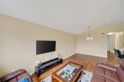 62 La Porte Drive, Winnipeg, MB R3V0A9 Photo 16