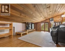 295 Bayview Road, Lions Bay, BC V0N2E0 Photo 24