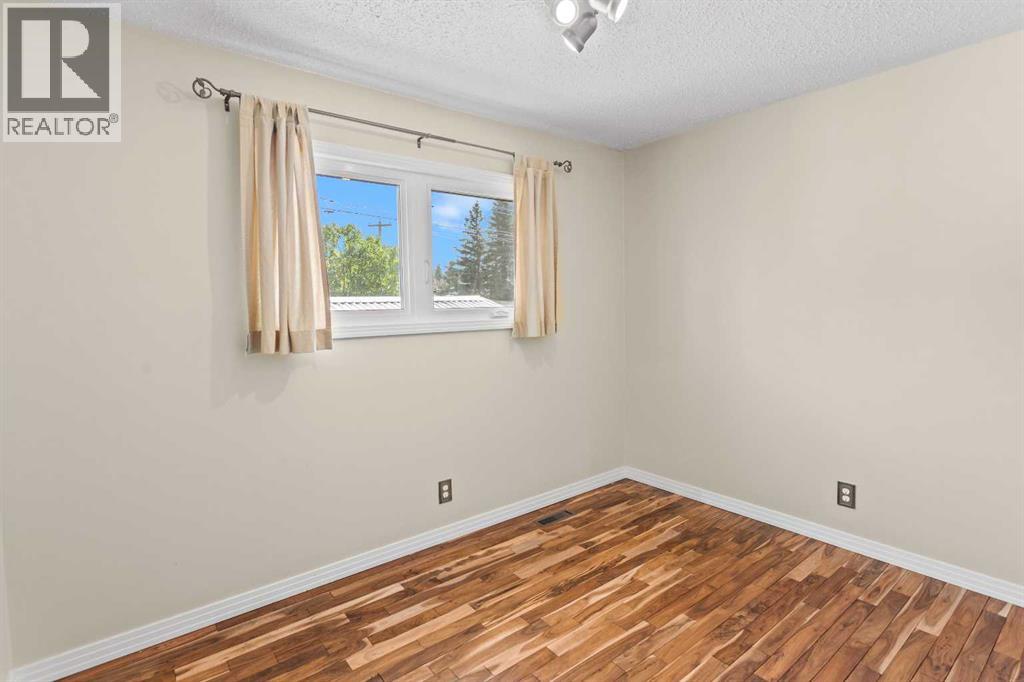 Listing photo – 4513 67 Street, Camrose