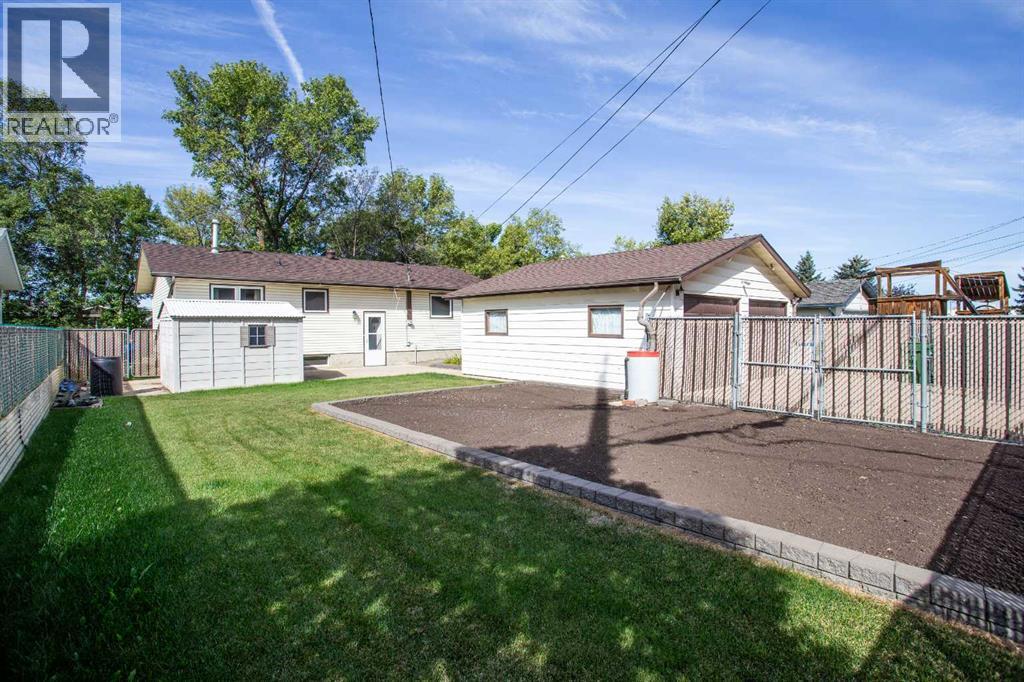 Listing photo – 4513 67 Street, Camrose