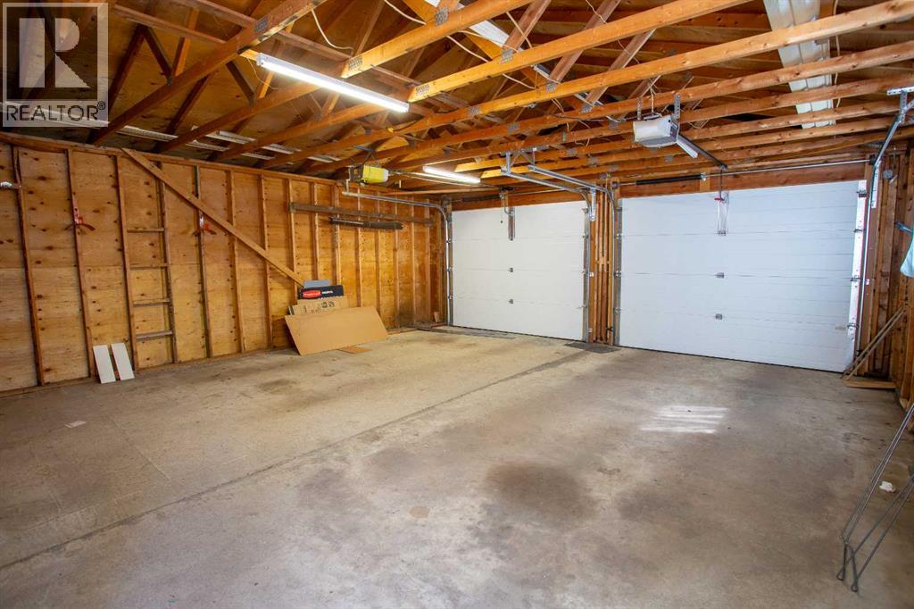 Listing photo – 4513 67 Street, Camrose
