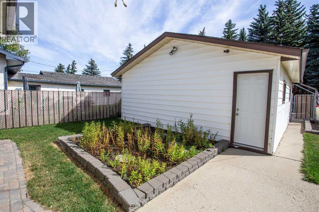 Listing photo – 4513 67 Street, Camrose