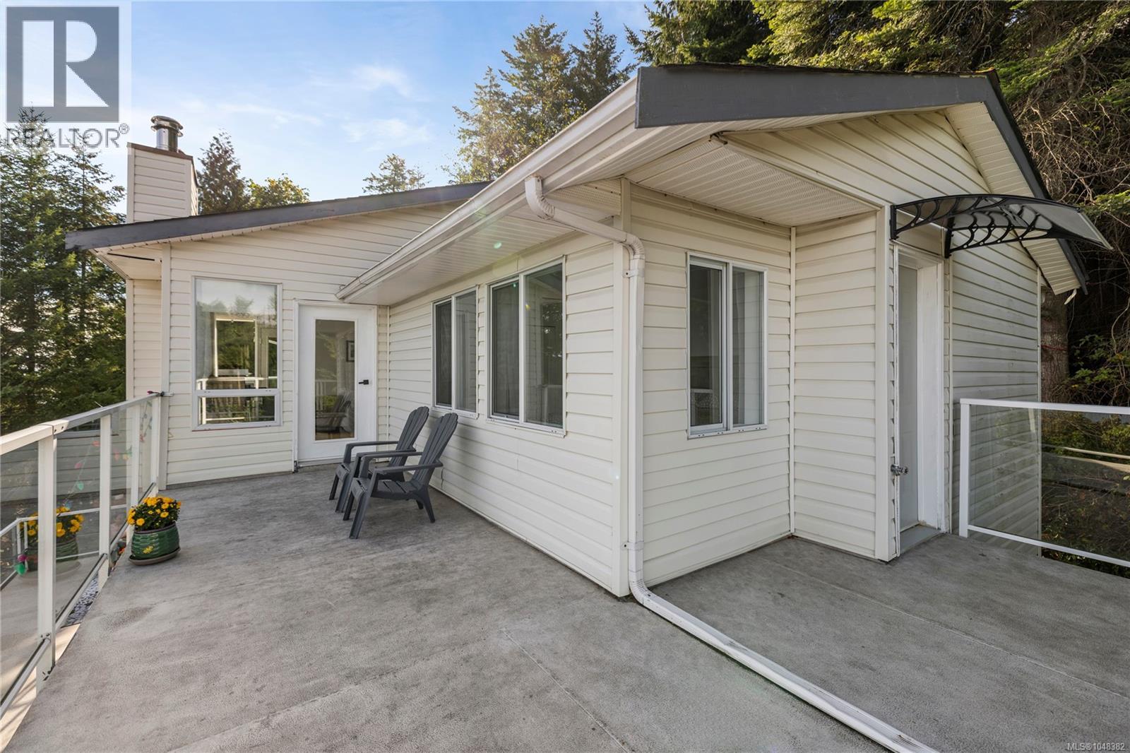 4975 Laguna Way - 45