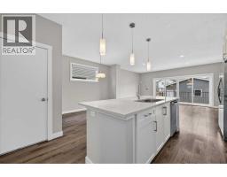 Bedroom - 97 Seton Manor Se, Calgary, AB T3M2V2 Photo 9