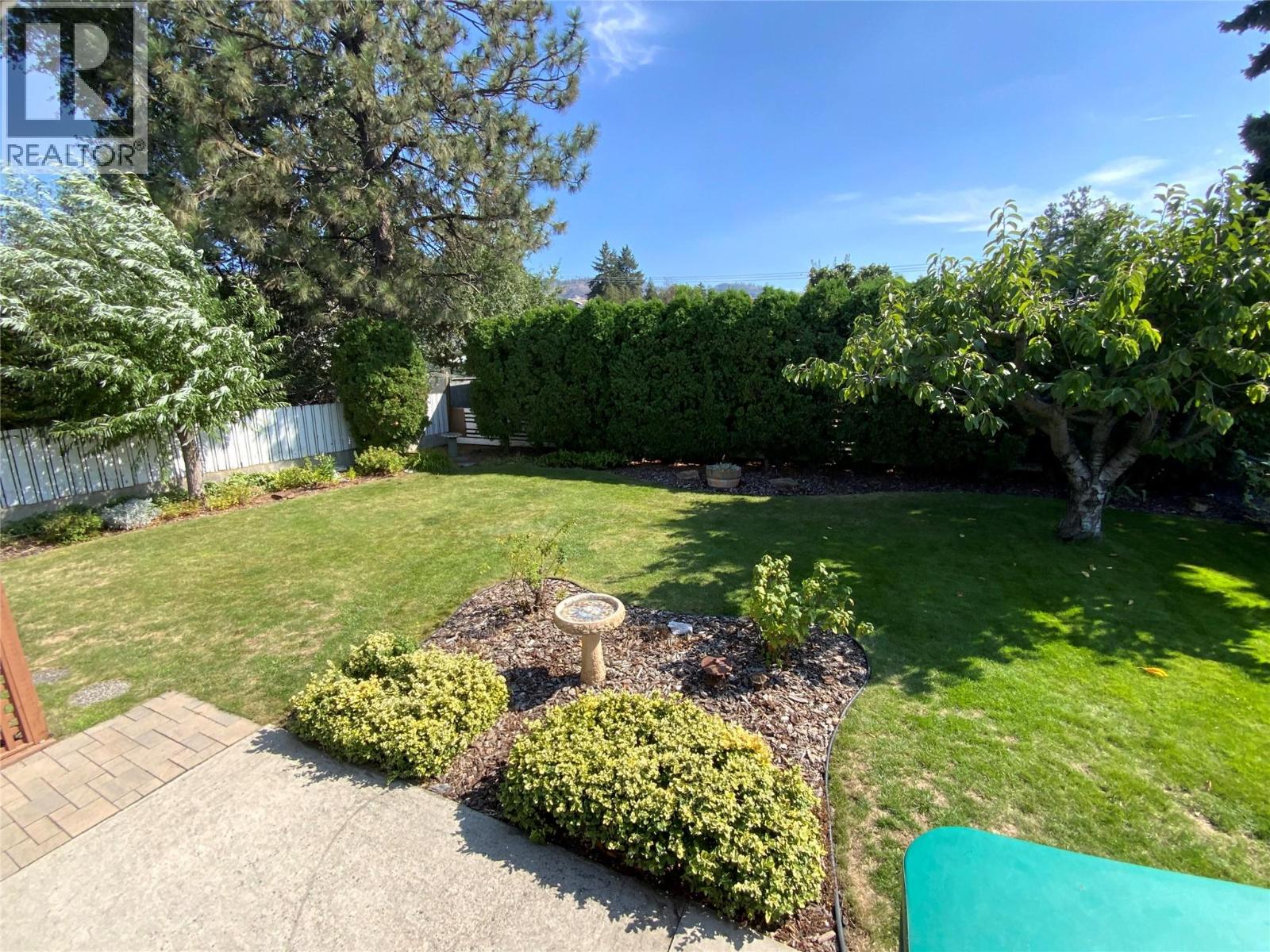 142 Secrest Place, Penticton