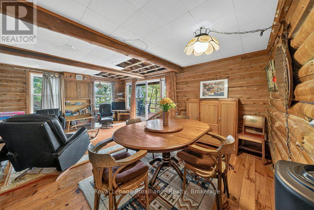 125 MAZINAW LAKE BOAT ACCESS - Image 15