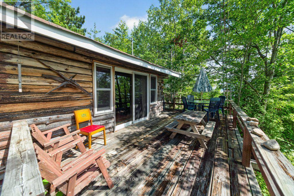 125 MAZINAW LAKE BOAT ACCESS - Image 20