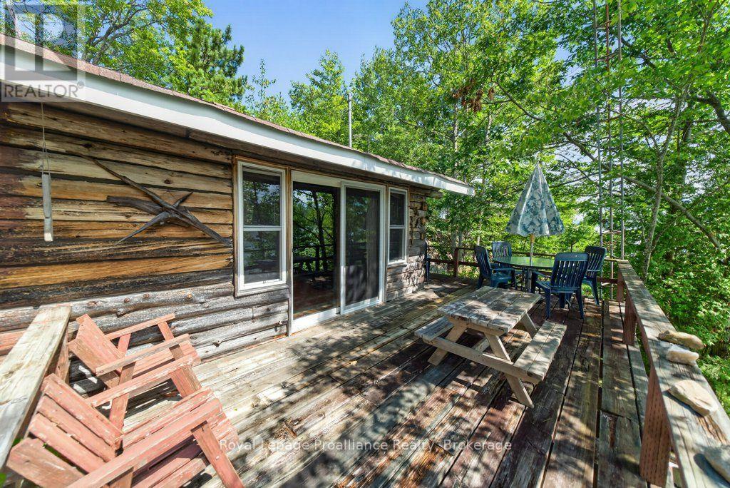 125 MAZINAW LAKE BOAT ACCESS - Image 21