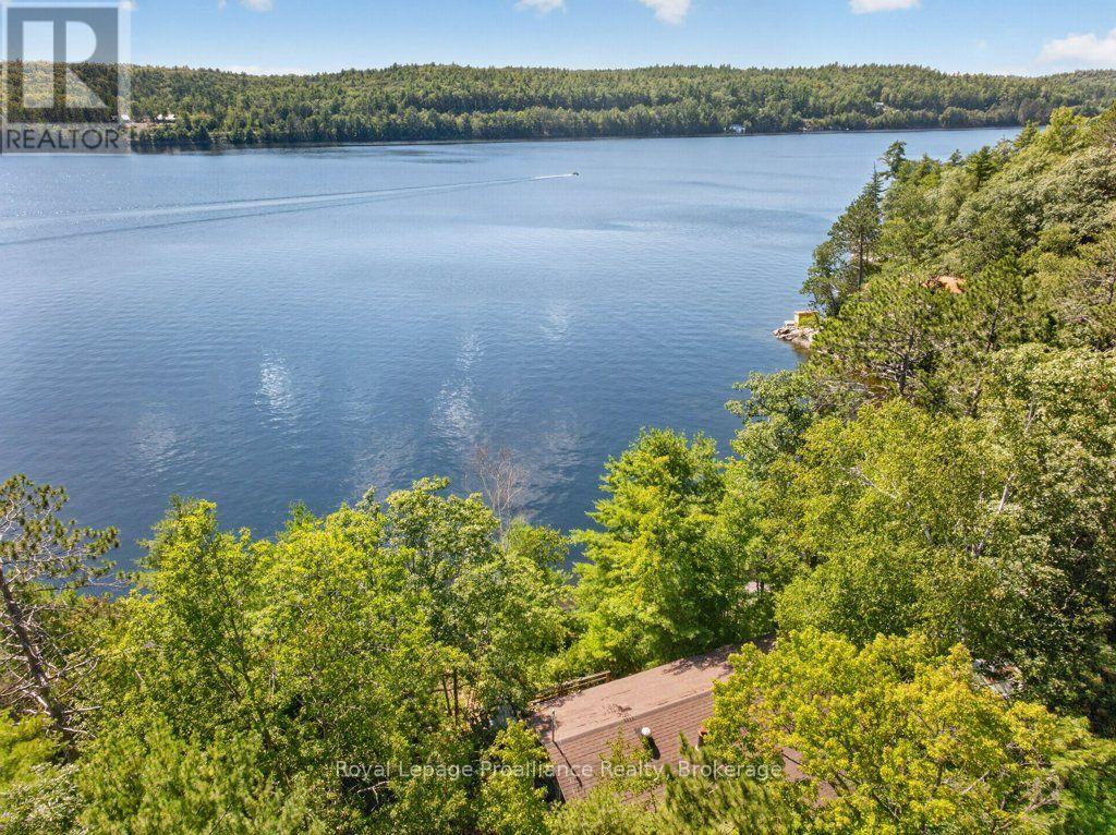 125 MAZINAW LAKE BOAT ACCESS - 44