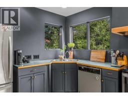 3pc Bathroom - 160 Carey, Canmore, AB T1W2R4 Photo 8