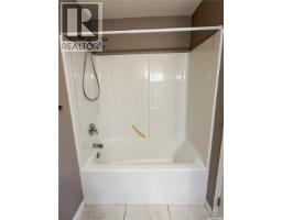 7 Fairway Court, Meadow Lake, SK S9X1Z9 Photo 20