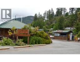 4460 Garden Bay Road, Pender Harbour, BC V0N1S0 Photo 10