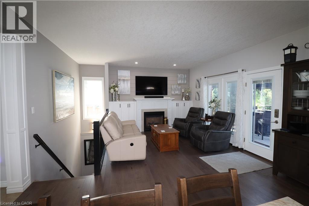 42 GRAYDON Drive - Image 12